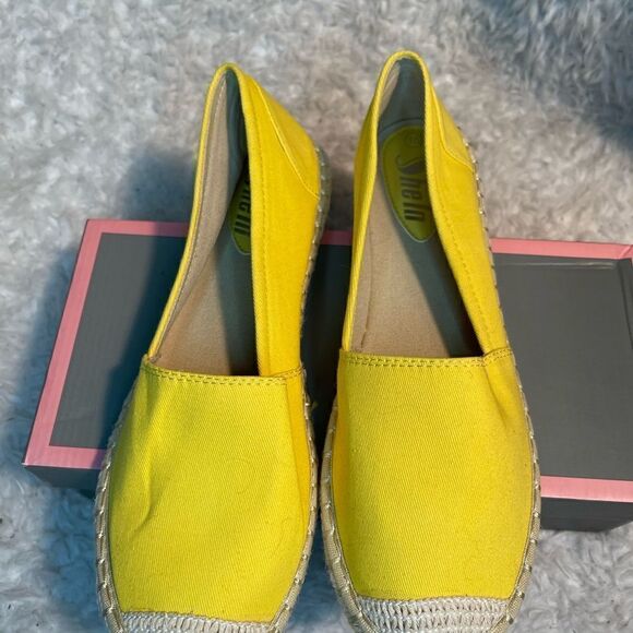 NIB Sheln yellow canvas Espadrilles slip on flats Size 10 - Picture 3 of 7